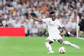 同一片绿茵 同一片绿茵